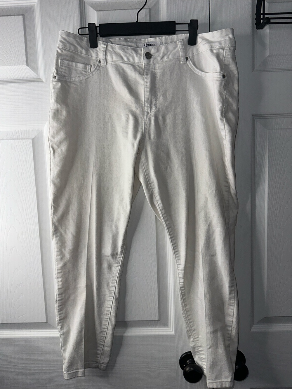 d. jeans White Slim Straight Jeans
